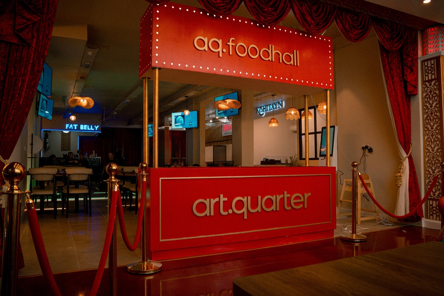 Guests gathered at art.quarter